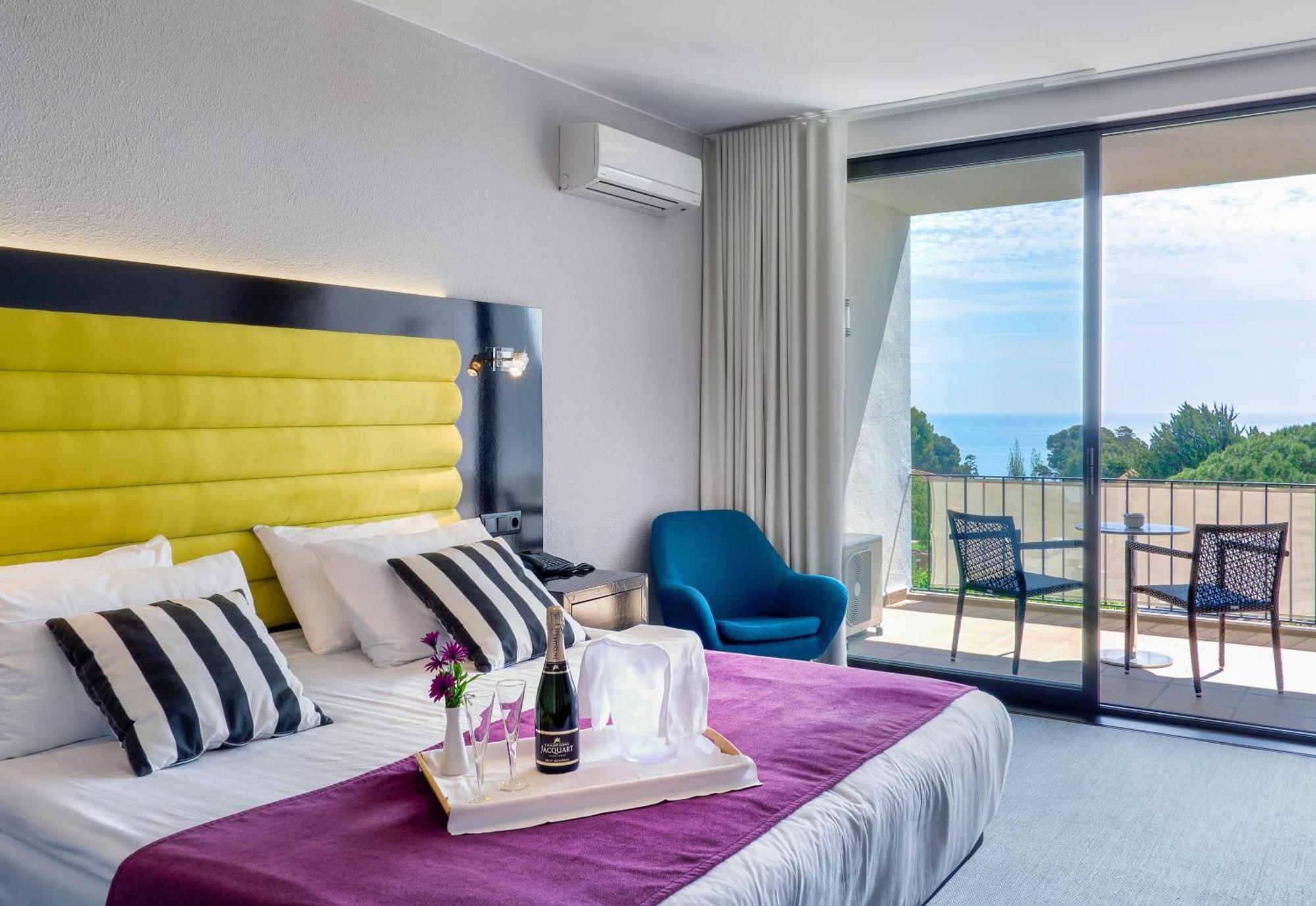 Hotel Eetu Begur Affiliated By Melia (Adults Only) Bagian luar foto